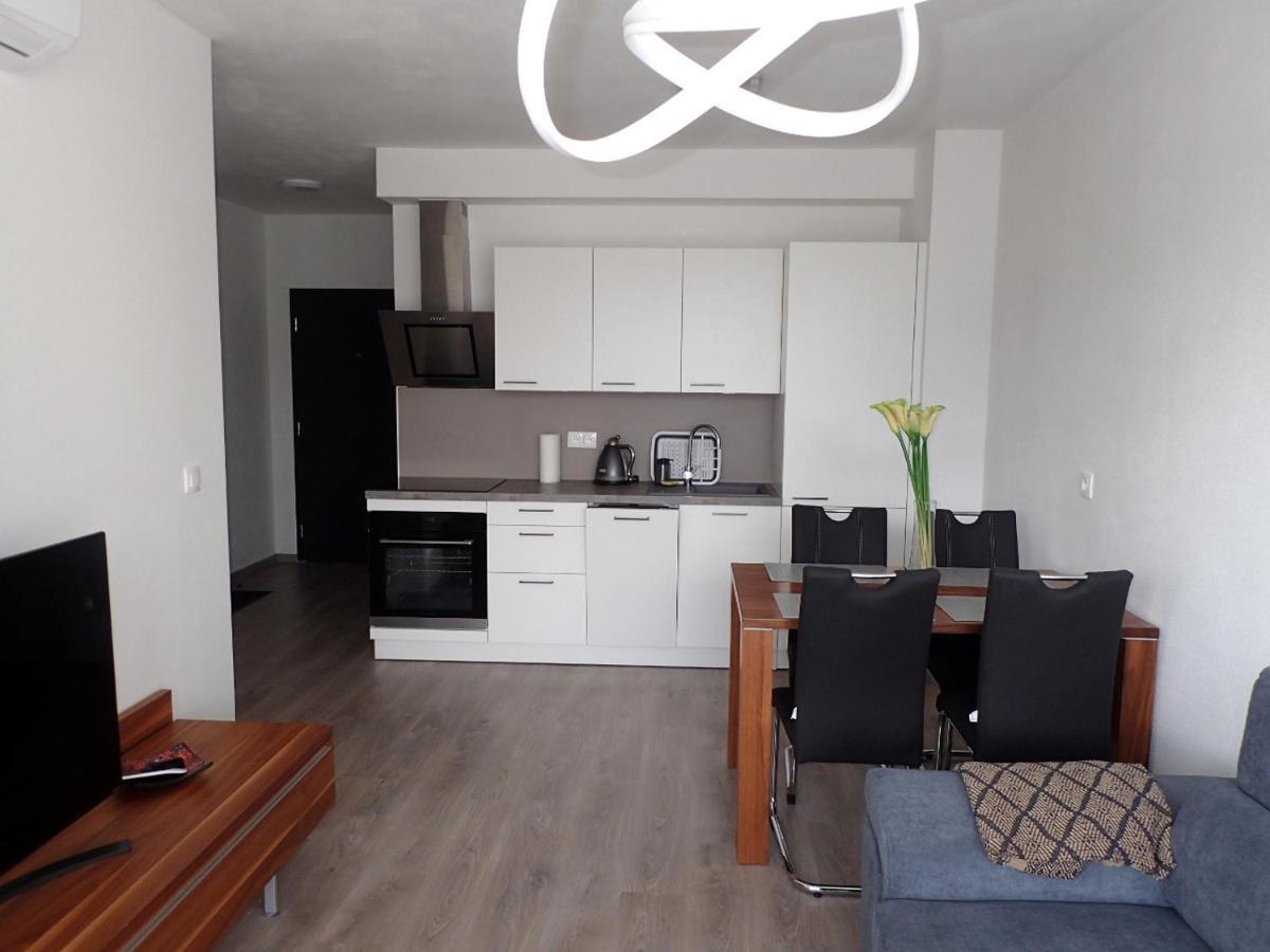 Apartment In The Old Town Bratislava Ngoại thất bức ảnh